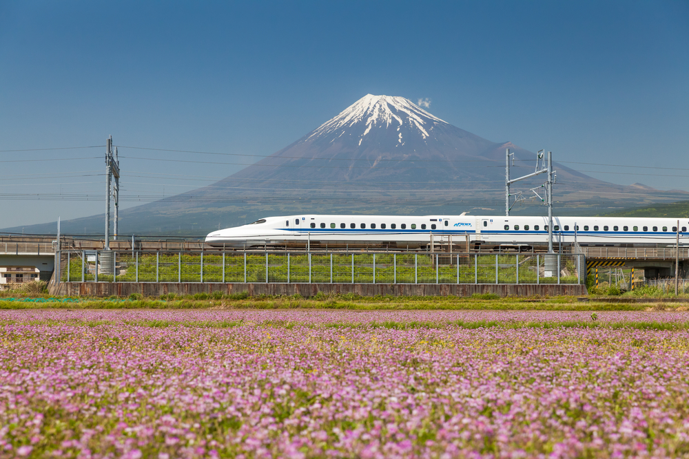 Mt Fuji at 300 km/h